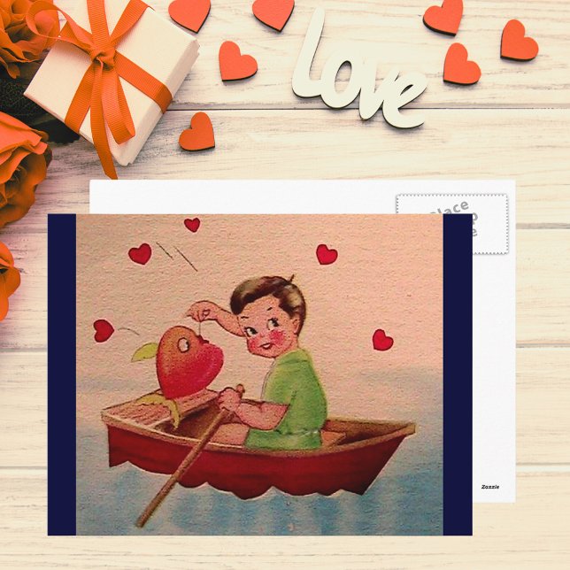 Carte Postale Boy Holding Heart in Boat (Boy Holding Heart in Boat Postcard)
