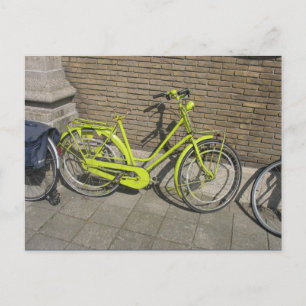 Carte postale Bright Yellow Bicycle