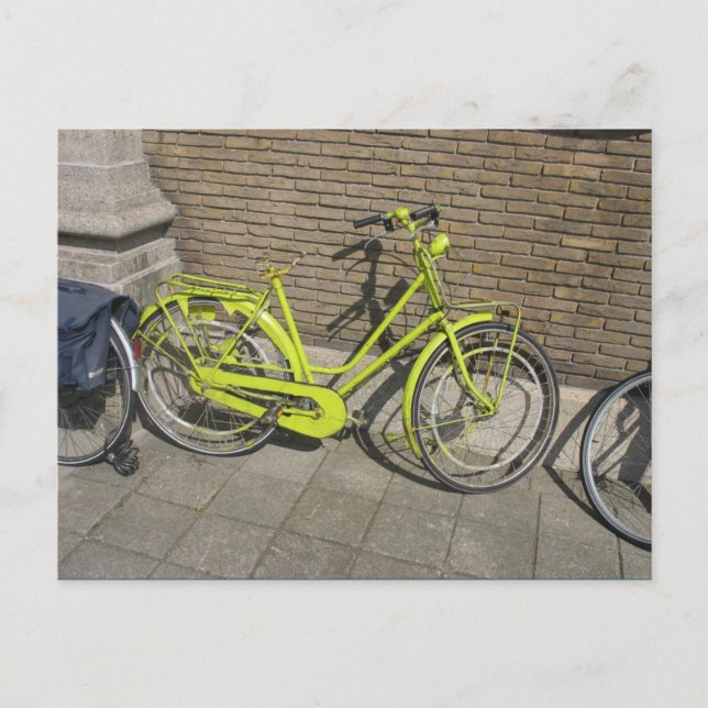 Carte postale Bright Yellow Bicycle (Devant)