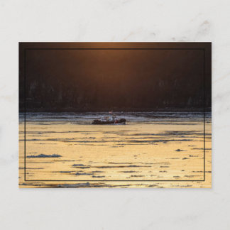 Carte Postale Brise-glace au coucher du soleil