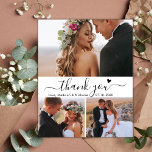 Carte Postale Budget Elegant 3 Photo Collage Mariage Merci<br><div class="desc">Budget Élégant Elégant Main Lettré Script 3 Photo Collage Mariage carte postale Merci. Modèle minimaliste mariage avec 3 photo sur le devant et une photo sur le dos. Avec le texte "Merci" dans une tourbillonnant police de script de typographie lettrée à la main avec la queue d'aspirateur et petit coeur...</div>