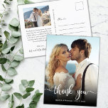 Carte Postale Budget Moderne Calligraphie Photo Mariage Merci<br><div class="desc">Carte postale Mariage photo moderne Elégant à main Lettré Script Merci. Mariage moderne élégant merci modèle de carte postale avec une photo verticale complète sur le devant avec le texte superposé "Merci" dans une police manuscrite de script de typographie en couleur blanche sur l'image. Personnalisez le nom personnalisé et le...</div>