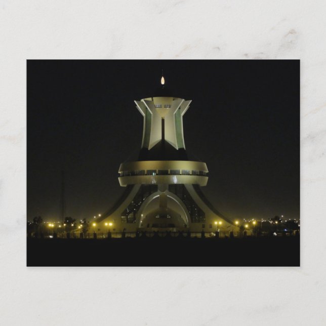 Carte Postale Burkina Faso - Ouagadougou - Monument à la nuit (Devant)