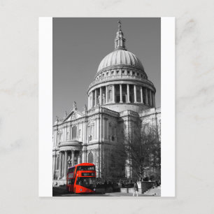 Carte Postale Bus rouge à la cathédrale Saint-Paul