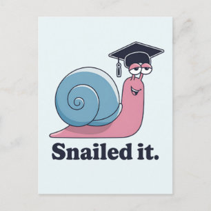 Carte Postale Ça a réussi drôle de chapeau de graduation d'escar