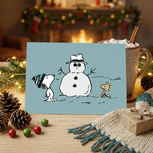 Carte Postale cacahuètes Snoopy & Woodstock Build A Snowman