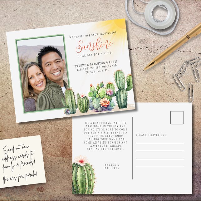 Carte Postale Cactus du désert Nous avons déplacé la neige vers  (Cute cactus desert themed traded snow shovels for sunshine we've moved new change of address cards)
