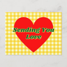 Cadeau romantique à carreaux jaunes et cœur rouge