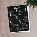 Carte Postale Calendrier 2024 - noms décalés noir et blanc<br><div class="desc">Un calendrier 2024 en noir et blanc - mais un look non traditionnel avec une police moderne et des noms décalés sur le côté.</div>