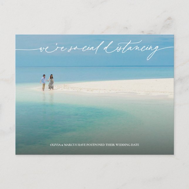 Carte Postale Calligraphie blanche Distances sociales Retard Mar (Devant)