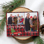 Carte Postale Calligraphie Noël Camion Vintage Plaid 2 Photo<br><div class="desc">Script moderne amusant Joyeux Noël 2 Photo Carte postale de vacances - Aquarelle Camion rouge Vintage avec sapin de Noël sur Buffalo rouge plaid</div>
