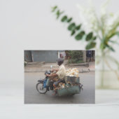 Carte Postale Canards sur moto-Vietnam (Debout devant)