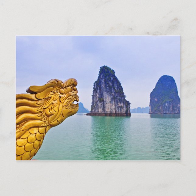 Carte Postale Carving of Dragon, sur l'arc du bateau, avec (Devant)