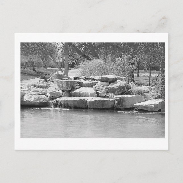 Carte Postale Cascade dans le parc (Devant)