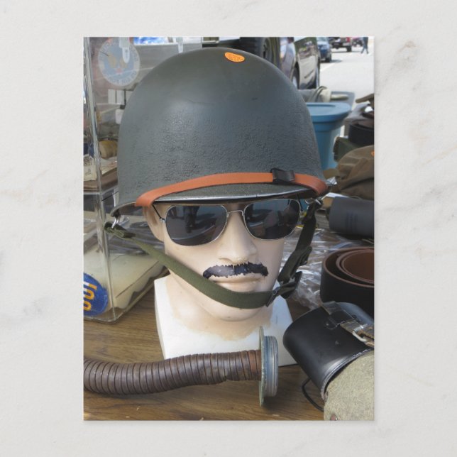 Carte Postale Casque de l'armée (Devant)