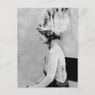 Carte Postale Casquette de plumes sauvages, début des années 190