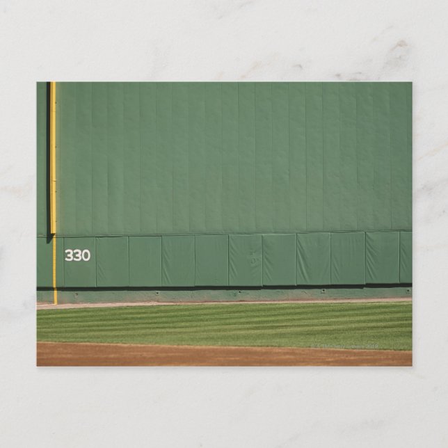 Carte Postale Ce mur est connu sous le nom de "Monstre Vert". (Devant)