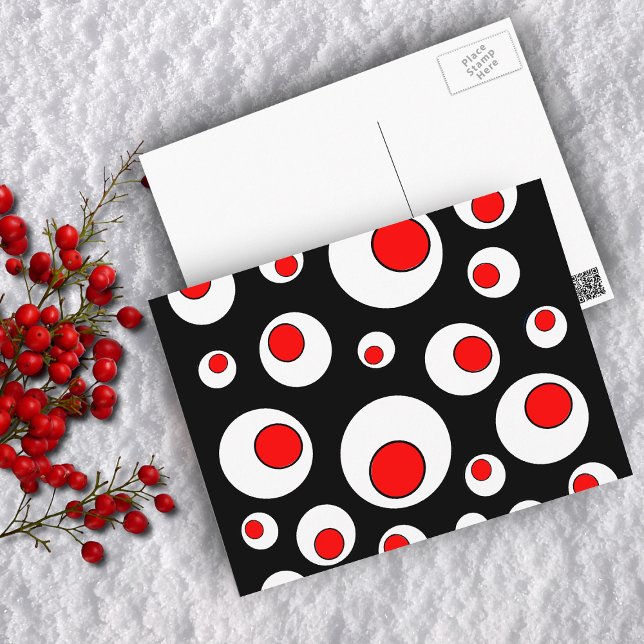 Carte Postale Cercles de Cool géométriques Abstraits (Geometric abstract design of bright bold red circles in white circles on black postcard.)