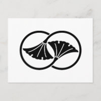 Cercles de feuilles de ginkgo liés