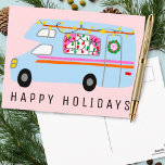 Carte Postale Charming Christmas Camper Vintage RV Xmas<br><div class="desc">Carte personnalisable,  Ajoutez votre propre texte à l'arrière ou à l'avant de la carte. Consultez ma boutique pour plus de designs ou dites-moi si vous voulez quelque chose de personnalisé.</div>