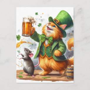 Carte Postale Chat roux adorable et une souris avec de la bière