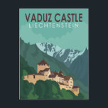 Carte Postale Château de Vaduz Liechtenstein Voyage Art Vintage<br><div class="desc">OEuvre vectorielle du château de Vaduz. Le château a donné son nom à la ville de Vaduz,  la capitale du Liechtenstein,  qu'il surplombe depuis une colline adjacente.</div>