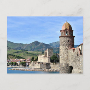 Carte Postale Château et église de Collioure en France