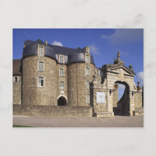 Carte Postale Château et musée, Boulogne, Pas-de-Calais,