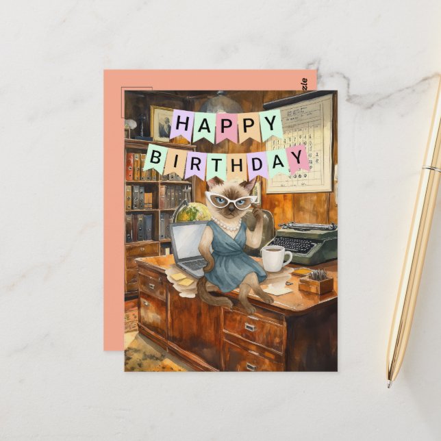 Carte Postale Chatte femme active au bureau Joyeux Anniversaire (Devant/Arrière en situation)