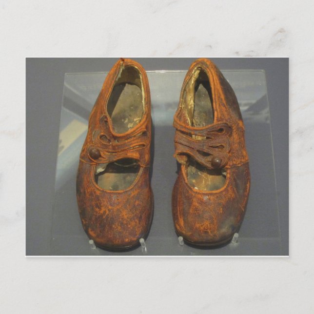 Carte Postale Chaussures perdues, Titanic (Devant)