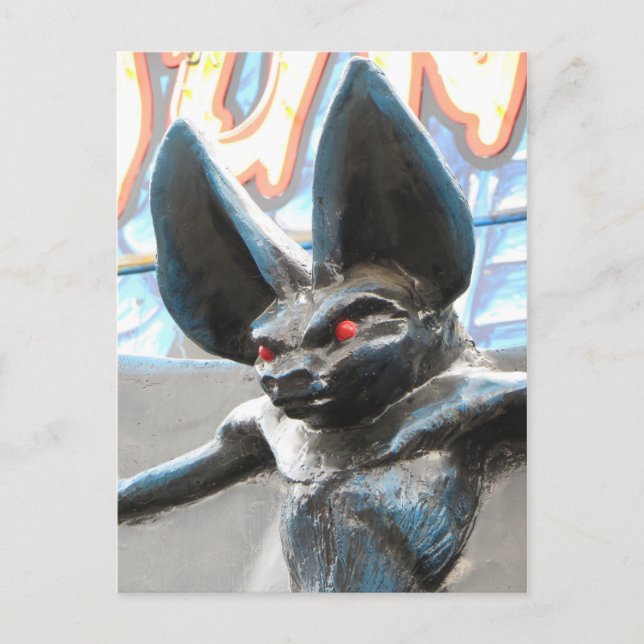 Carte Postale Chauve-souris géante (Devant)