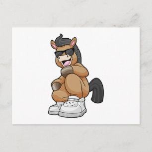 Carte Postale Cheval avec de grosses chaussures