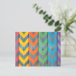 Carte Postale Chevron Motif On Wood Texture par Shirley Taylor