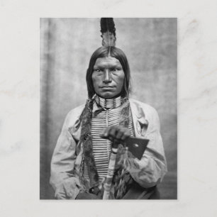 Carte Postale Chien bas - Photo vintage d'un Amérindien
