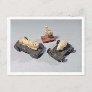 Carte Postale Children's toys: a hedgehog, a lion and a dove, Su