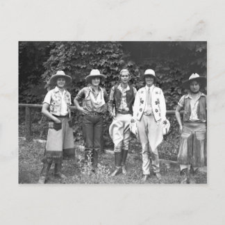 Carte Postale Cinq femmes au ranch des mecs