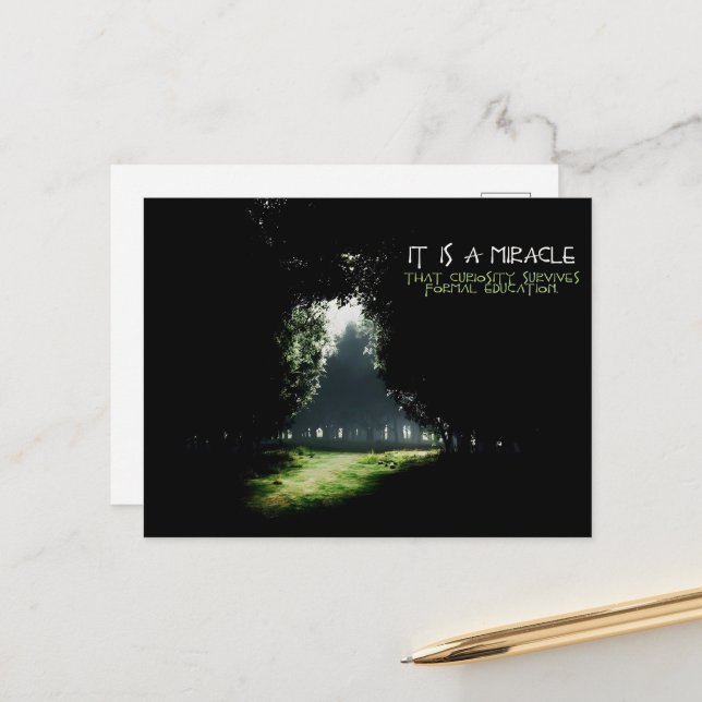 Carte Postale Citation inspirante "Curiosité" (Devant/Arrière en situation)