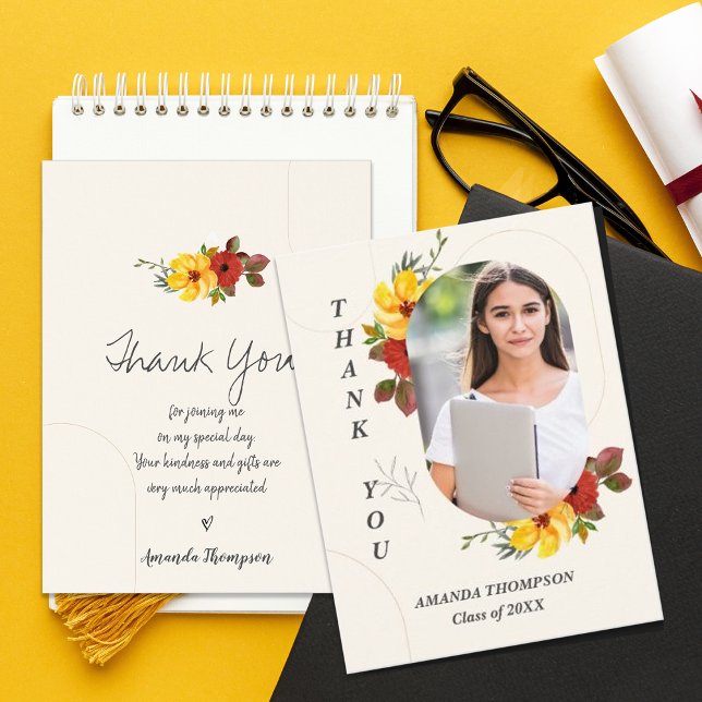 Carte Postale Classe de Merci de graduation photo florale 2025 (Class of 2026 Floral Photo Graduation Thank You Postcard | Elegant Grad Thank You)