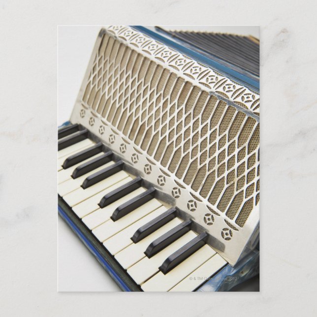 Carte Postale Clavier d'accordion antique (Devant)