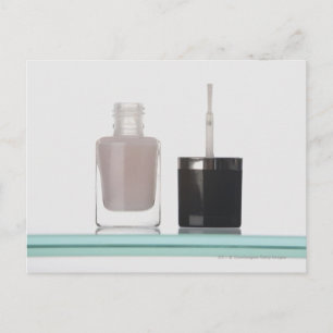 Carte Postale Close-up of a bottle of nail polish