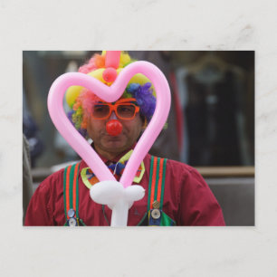 Carte Postale Clown au coeur rose