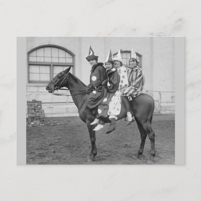 Carte Postale Clowns on a Horse, 1915 (Devant)