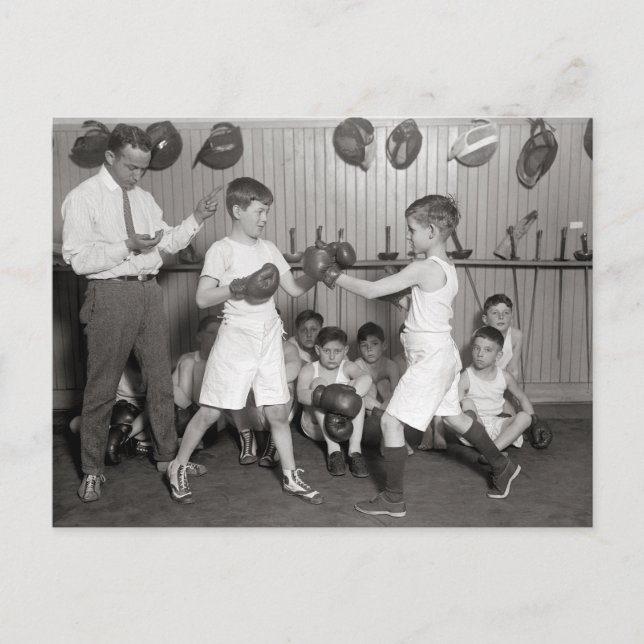 Carte Postale Club de boxe pour garçons, 1925 (Devant)