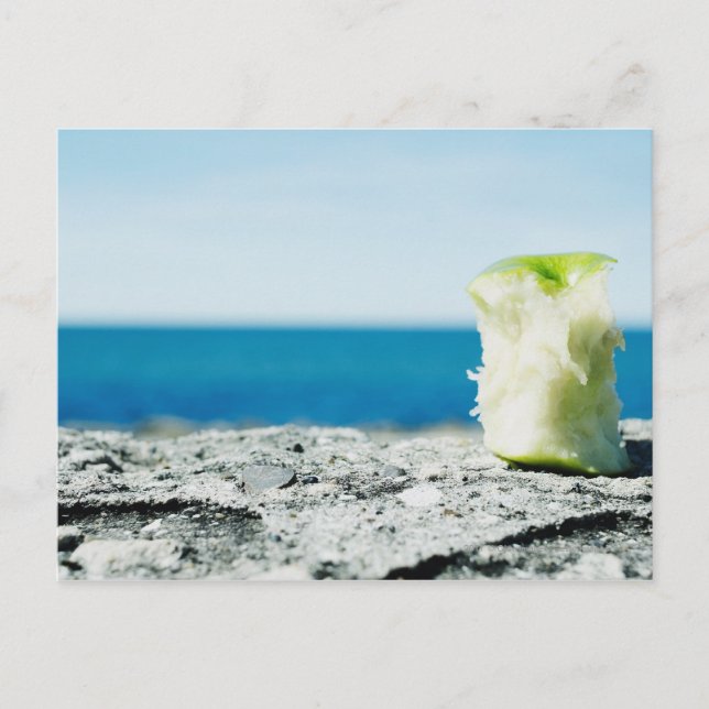 Carte Postale Coeur Apple dans la saleté (Devant)