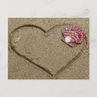 Carte Postale coeur et coquillages sur la plage