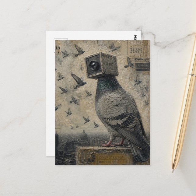 Carte Postale Collage de caméra d'oiseau pigeon (Devant/Arrière en situation)