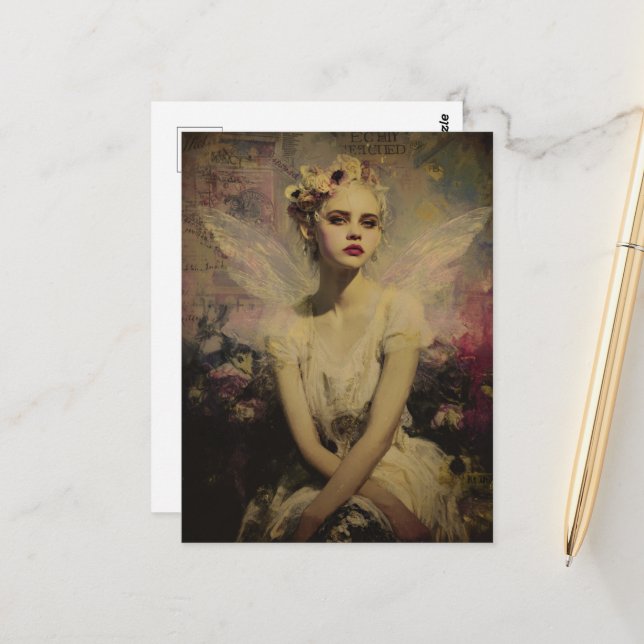 Carte Postale Collage de médias mixtes de fées (Devant/Arrière en situation)