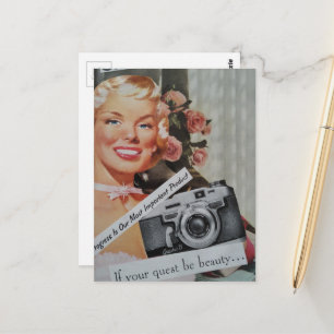 Carte Postale Collage Femme Blonde Souriante