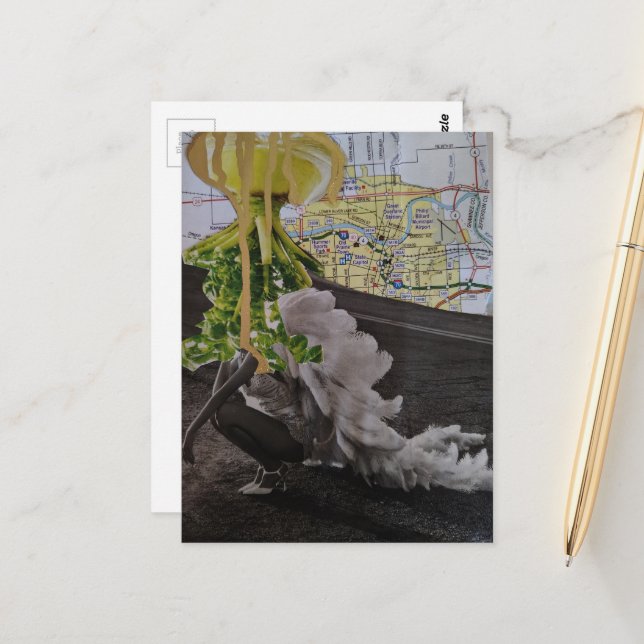 Carte Postale Collage mixte d'OVNI feuillu vient pour elle (Devant/Arrière en situation)