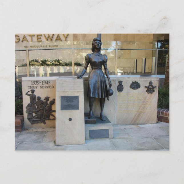 Carte postale commémorative des femmes qui ont ser (Devant)